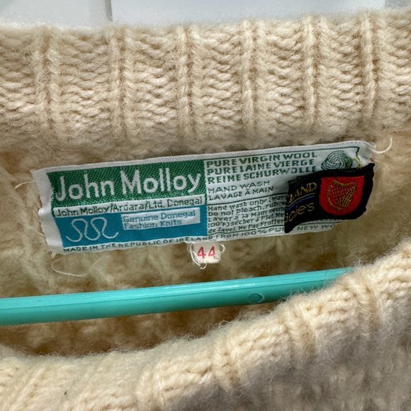 Vintage John Molloy Light Tan Cable Knit Sweater Hand Fashioned 100% Wool Sz 44 - Picture 4 of 6